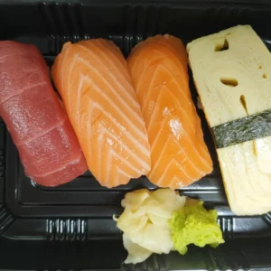 nigiris y sashimi