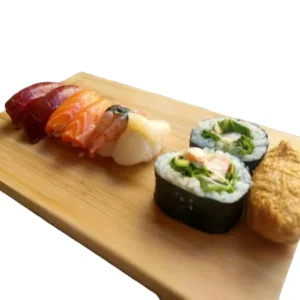 Bandeja variada nigiris y makis